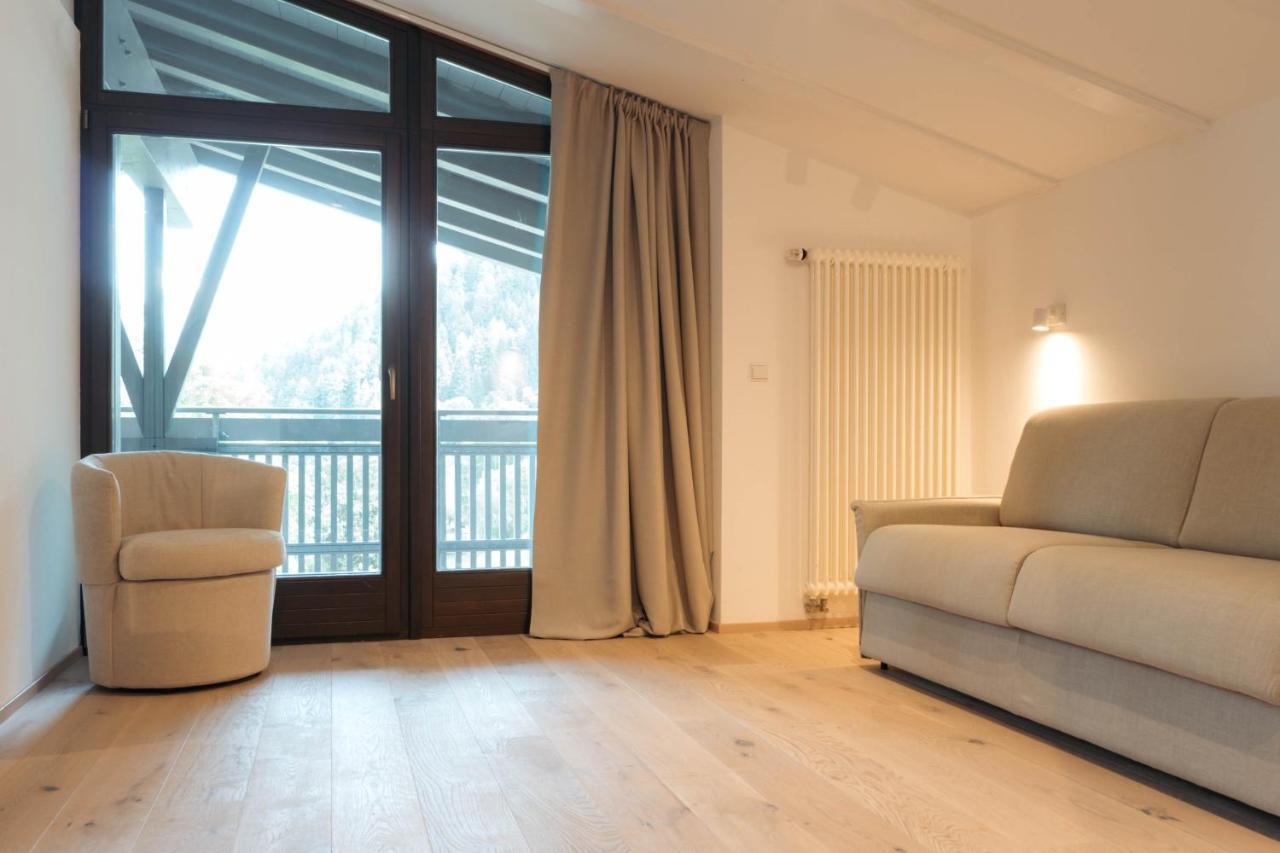 Anett Hotel Випитено Экстерьер фото