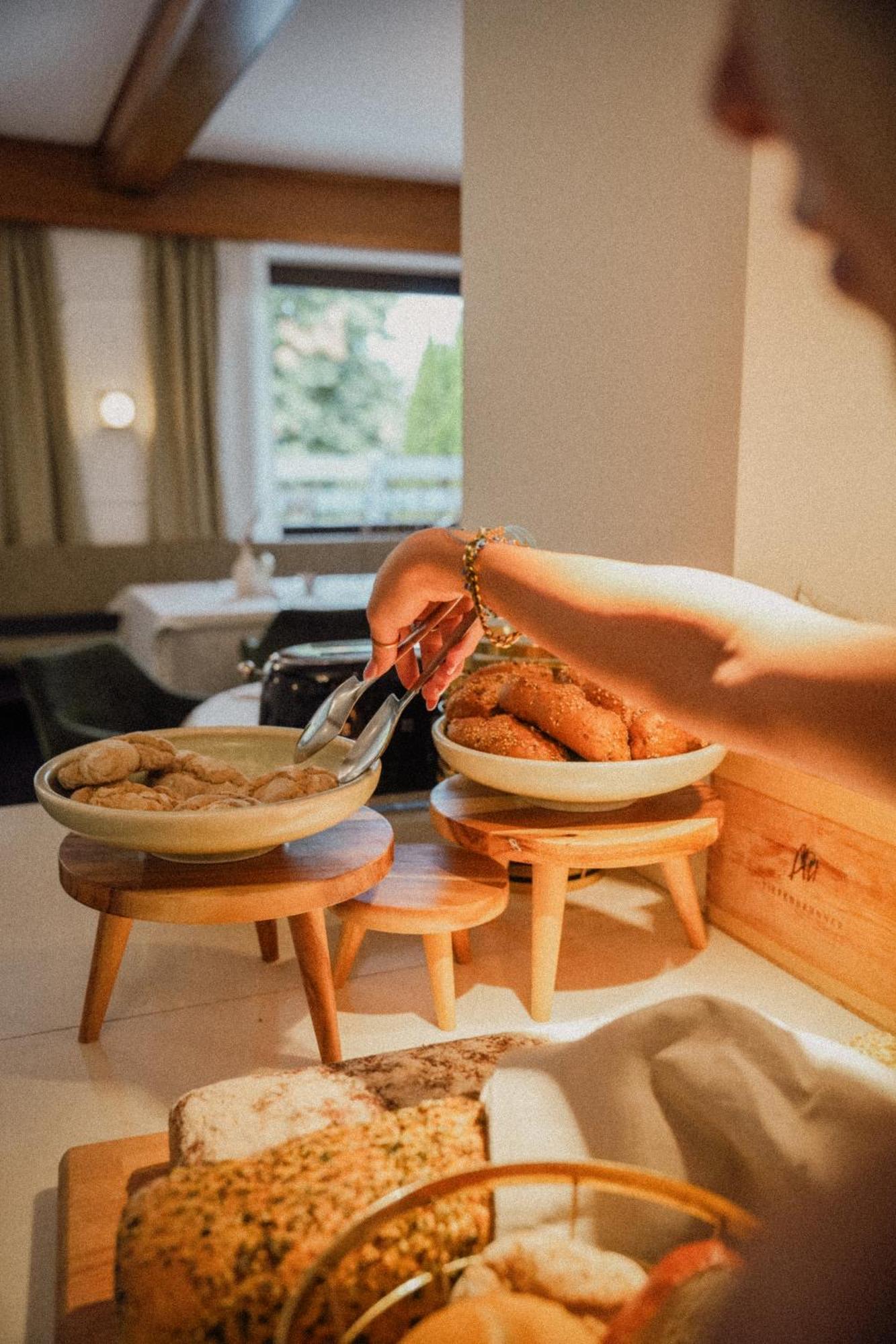 Anett Hotel Випитено Экстерьер фото